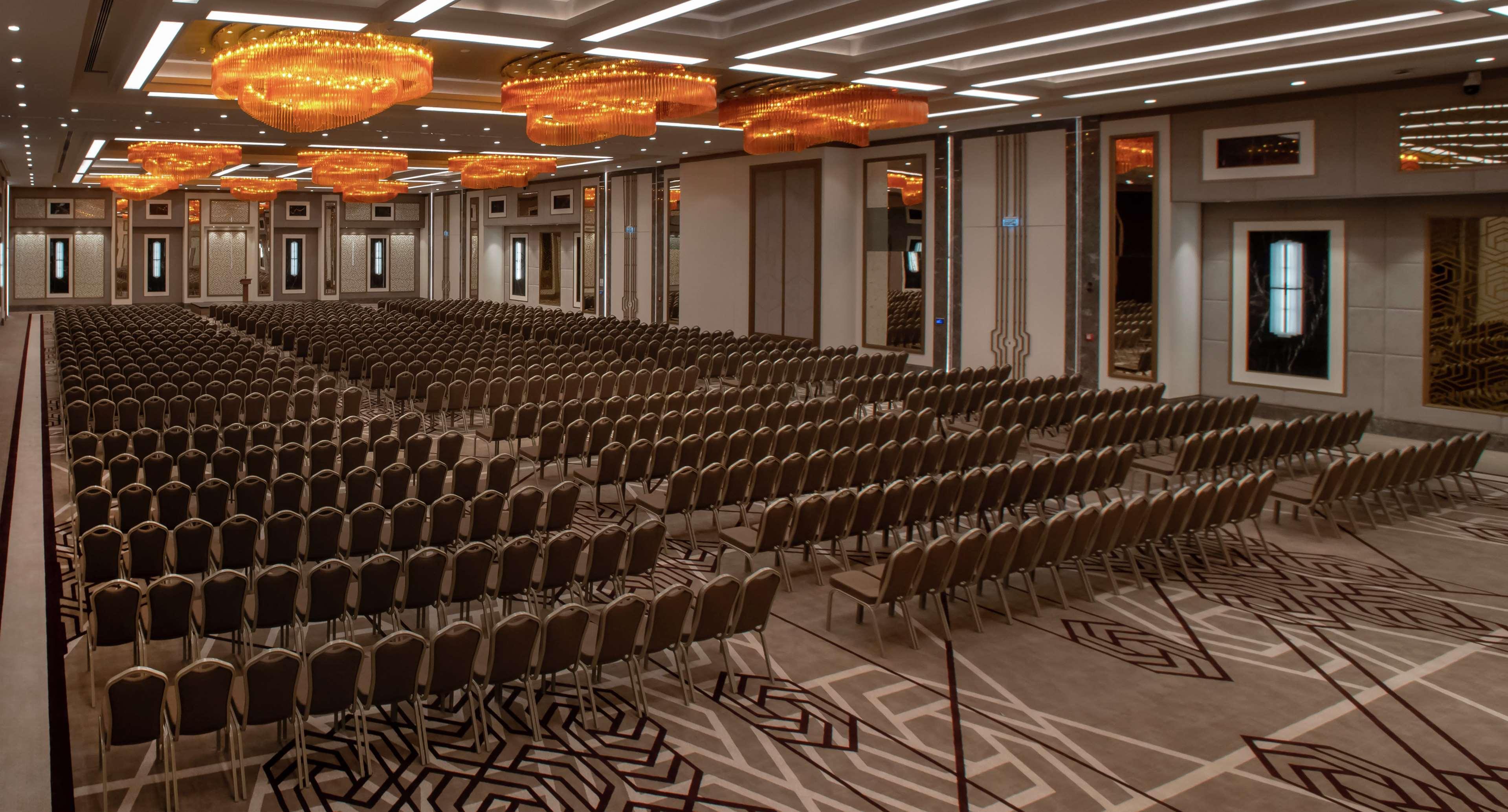 Hilton Istanbul Bakirkoy Hotel Perniagaan gambar The Grand Ballroom